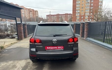 Volkswagen Touareg III, 2010 год, 1 600 000 рублей, 6 фотография
