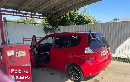 Honda Fit III, 2004 год, 530 000 рублей, 8 фотография