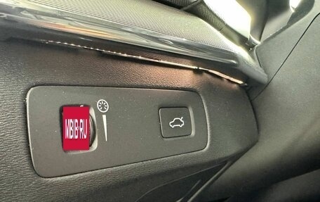 Volvo XC90 II рестайлинг, 2015 год, 2 940 000 рублей, 17 фотография