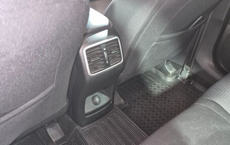 KIA Sportage IV рестайлинг, 2020 год, 2 600 000 рублей, 6 фотография