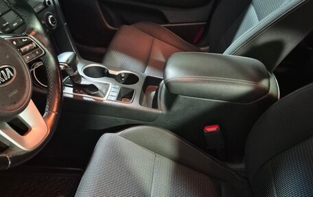 KIA Sportage IV рестайлинг, 2020 год, 2 600 000 рублей, 3 фотография