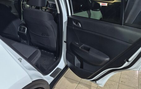 KIA Sportage IV рестайлинг, 2020 год, 2 600 000 рублей, 16 фотография