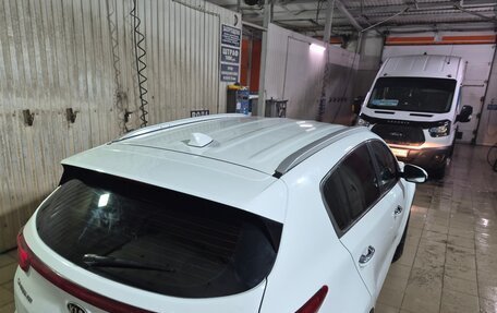 KIA Sportage IV рестайлинг, 2020 год, 2 600 000 рублей, 28 фотография