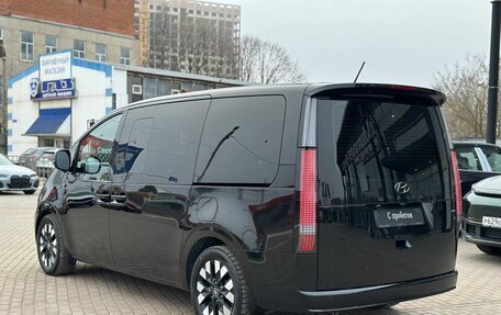 Hyundai Staria, 2021 год, 4 600 000 рублей, 11 фотография