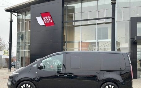 Hyundai Staria, 2021 год, 4 600 000 рублей, 8 фотография