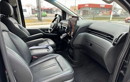 Hyundai Staria, 2021 год, 4 600 000 рублей, 23 фотография