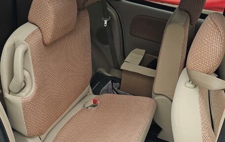 Toyota Sienta I, 2013 год, 750 000 рублей, 10 фотография