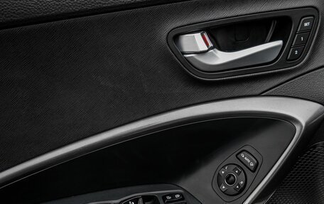 Hyundai Santa Fe III рестайлинг, 2017 год, 2 260 500 рублей, 10 фотография