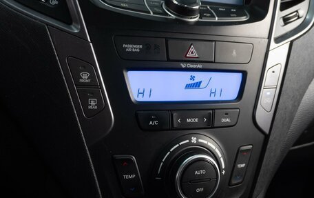 Hyundai Santa Fe III рестайлинг, 2013 год, 1 709 000 рублей, 17 фотография