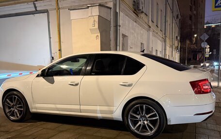 Skoda Octavia, 2018 год, 1 100 000 рублей, 3 фотография