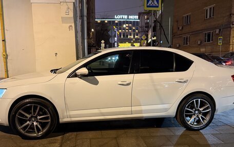 Skoda Octavia, 2018 год, 1 100 000 рублей, 4 фотография