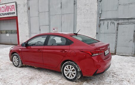 Hyundai Solaris II рестайлинг, 2017 год, 850 000 рублей, 5 фотография