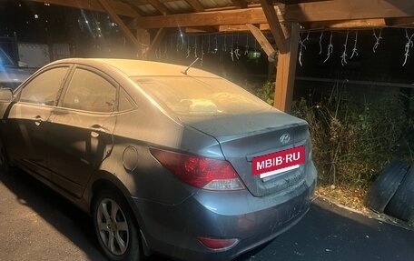 Hyundai Solaris II рестайлинг, 2013 год, 620 000 рублей, 2 фотография