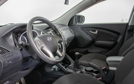 Hyundai ix35 I рестайлинг, 2013 год, 1 280 000 рублей, 10 фотография