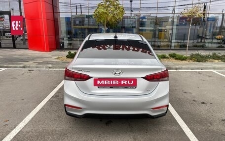 Hyundai Solaris II рестайлинг, 2017 год, 1 075 000 рублей, 8 фотография