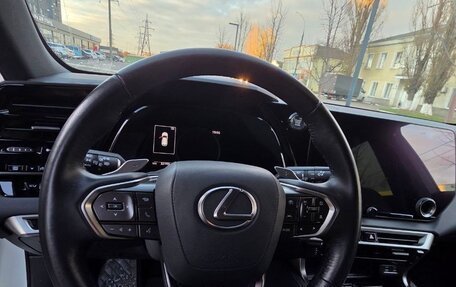 Lexus RX IV рестайлинг, 2023 год, 8 500 000 рублей, 5 фотография