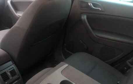 Skoda Yeti I рестайлинг, 2014 год, 1 380 000 рублей, 7 фотография