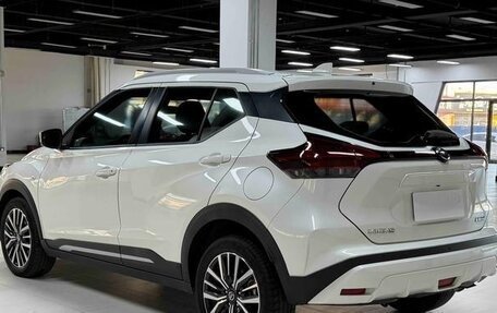 Nissan Kicks I, 2022 год, 1 600 000 рублей, 3 фотография