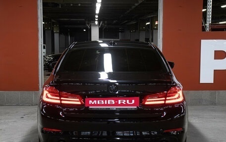 BMW 5 серия, 2019 год, 2 900 000 рублей, 6 фотография