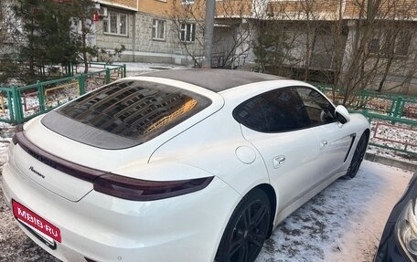 Porsche Panamera II рестайлинг, 2010 год, 2 750 000 рублей, 3 фотография
