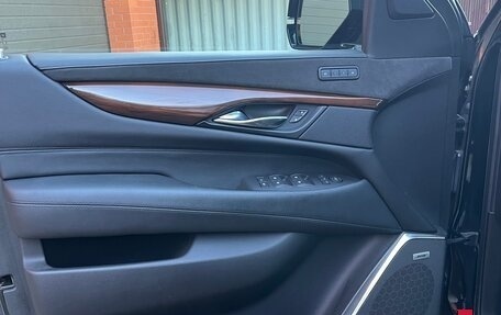 Cadillac Escalade IV, 2019 год, 6 500 000 рублей, 9 фотография