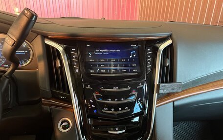 Cadillac Escalade IV, 2019 год, 6 500 000 рублей, 28 фотография