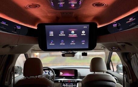 KIA Carnival, 2021 год, 5 200 000 рублей, 10 фотография