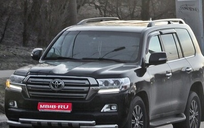 Toyota Land Cruiser 200, 2018 год, 7 600 000 рублей, 1 фотография