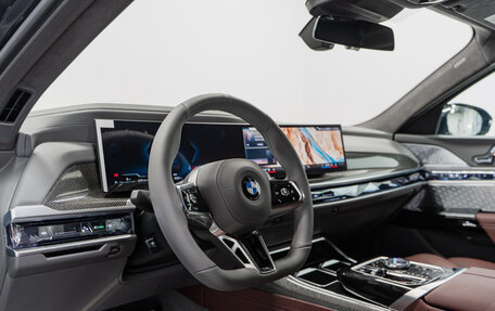 BMW 7 серия, 2025 год, 26 490 000 рублей, 13 фотография
