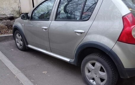 Renault Sandero I, 2012 год, 790 000 рублей, 2 фотография