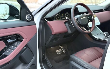 Land Rover Range Rover Evoque II, 2025 год, 6 350 000 рублей, 16 фотография