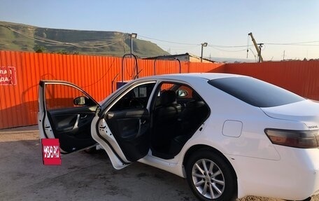 Toyota Camry, 2010 год, 890 000 рублей, 24 фотография