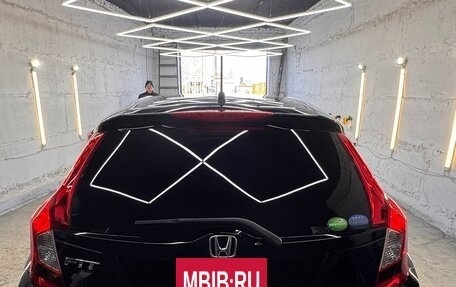 Honda Fit III, 2016 год, 950 000 рублей, 5 фотография