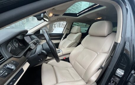 BMW 7 серия, 2009 год, 1 720 000 рублей, 29 фотография