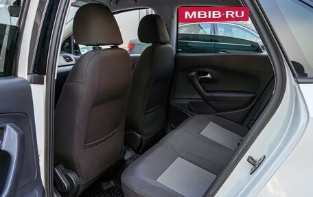 Volkswagen Polo VI (EU Market), 2014 год, 910 000 рублей, 11 фотография