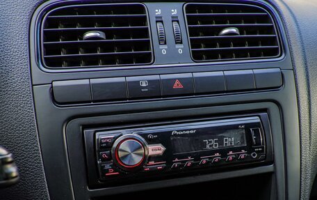 Volkswagen Polo VI (EU Market), 2014 год, 910 000 рублей, 13 фотография