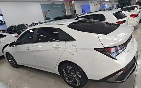 Hyundai Elantra, 2025 год, 1 790 000 рублей, 4 фотография