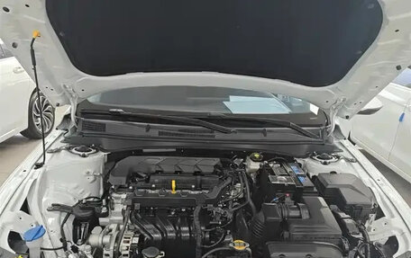 Hyundai Elantra, 2025 год, 1 790 000 рублей, 19 фотография