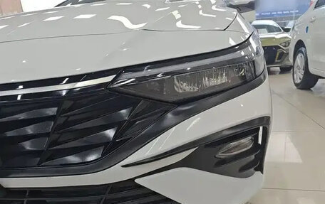 Hyundai Elantra, 2025 год, 1 790 000 рублей, 23 фотография