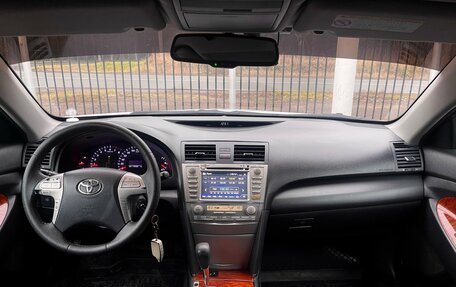 Toyota Camry, 2010 год, 1 109 000 рублей, 10 фотография