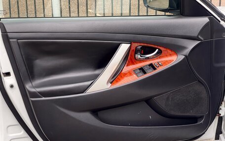 Toyota Camry, 2010 год, 1 109 000 рублей, 17 фотография