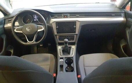 Volkswagen Passat B8 рестайлинг, 2022 год, 2 092 000 рублей, 10 фотография