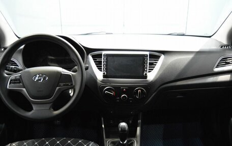 Hyundai Solaris II рестайлинг, 2019 год, 1 235 000 рублей, 14 фотография