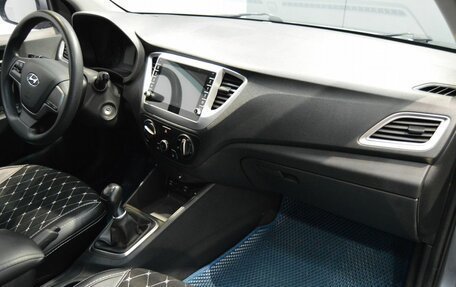 Hyundai Solaris II рестайлинг, 2019 год, 1 235 000 рублей, 18 фотография