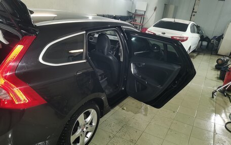 Volvo V60 I, 2011 год, 1 200 000 рублей, 23 фотография