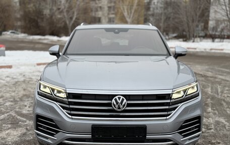 Volkswagen Touareg III, 2018 год, 5 350 000 рублей, 14 фотография