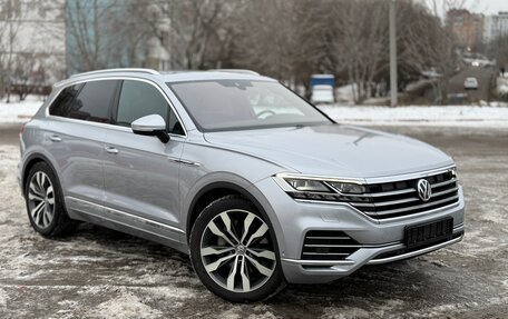Volkswagen Touareg III, 2018 год, 5 350 000 рублей, 9 фотография