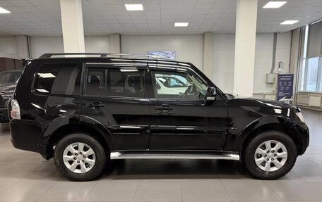 Mitsubishi Pajero IV, 2015 год, 2 590 000 рублей, 6 фотография