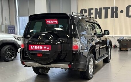 Mitsubishi Pajero IV, 2015 год, 2 590 000 рублей, 5 фотография