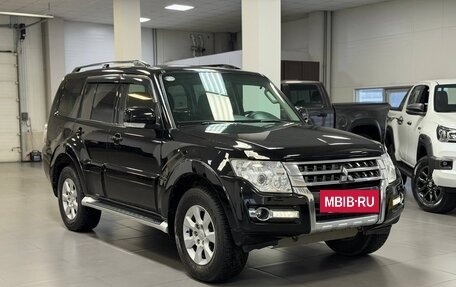 Mitsubishi Pajero IV, 2015 год, 2 590 000 рублей, 7 фотография